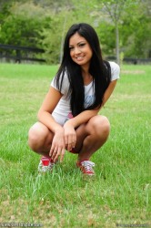 Cierra Is All Natural And Masturbates On Picnic Table